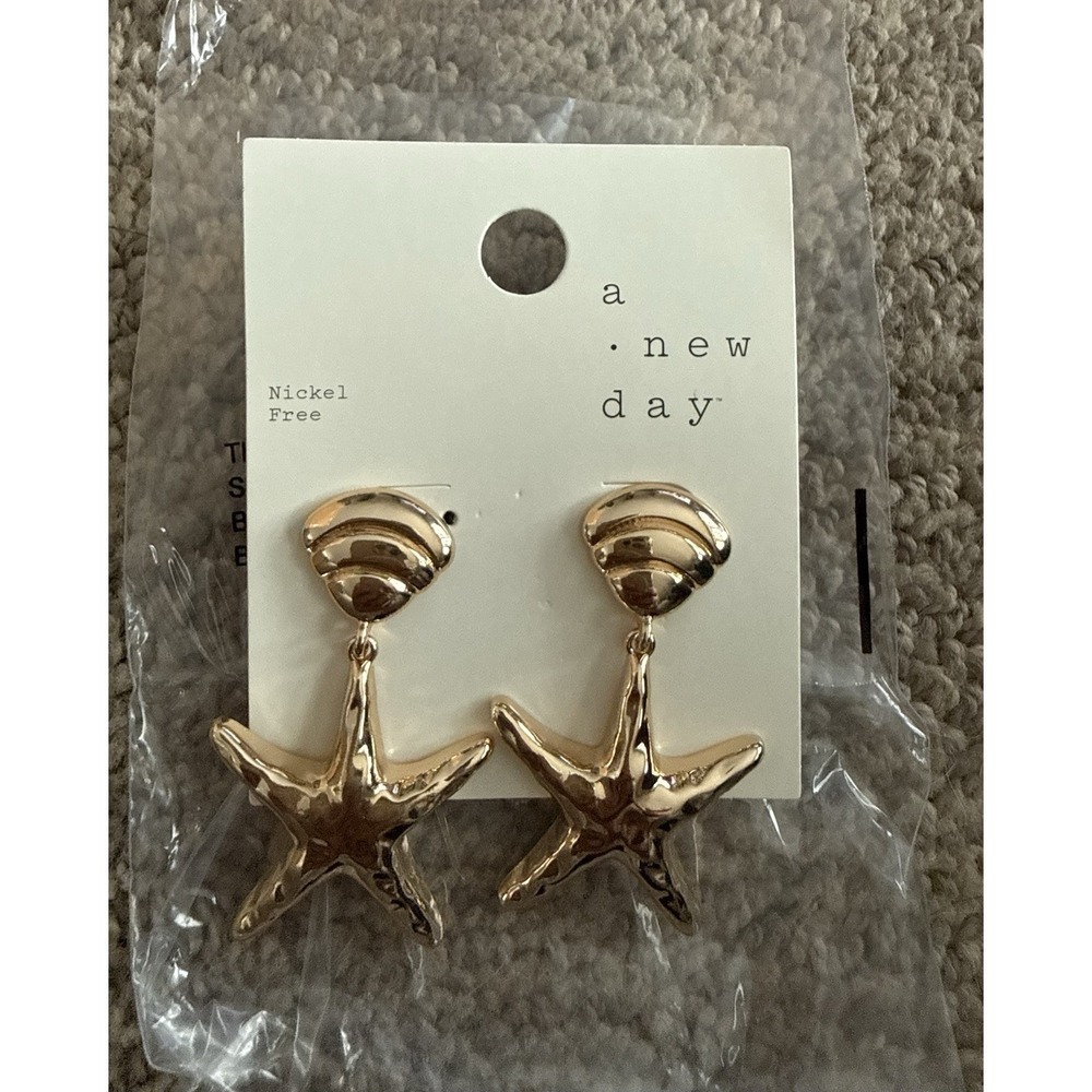 A New Day Shell & Starfish Dangling Earrings Gold Tone Nickel Free